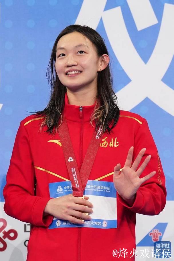 李冰洁勇夺全运会女子800米自由泳冠军 李冰洁勇夺全运会女子800米自由泳冠军